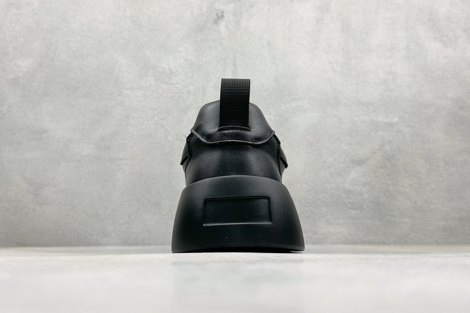 Ecco 爱步街头时尚户外系列黄景瑜同款真皮系带舒适板鞋 6353350-High Quatity Cheap Brand wholesale wholesaler seller Clothes Bags handbags Sneakers Top Fashion Clothing Shoes from China Factory Chinese suppliers best Quality Beautiful Price Ecco 爱步街头时尚户外系列黄景瑜同款真皮系带舒适板鞋 6353350