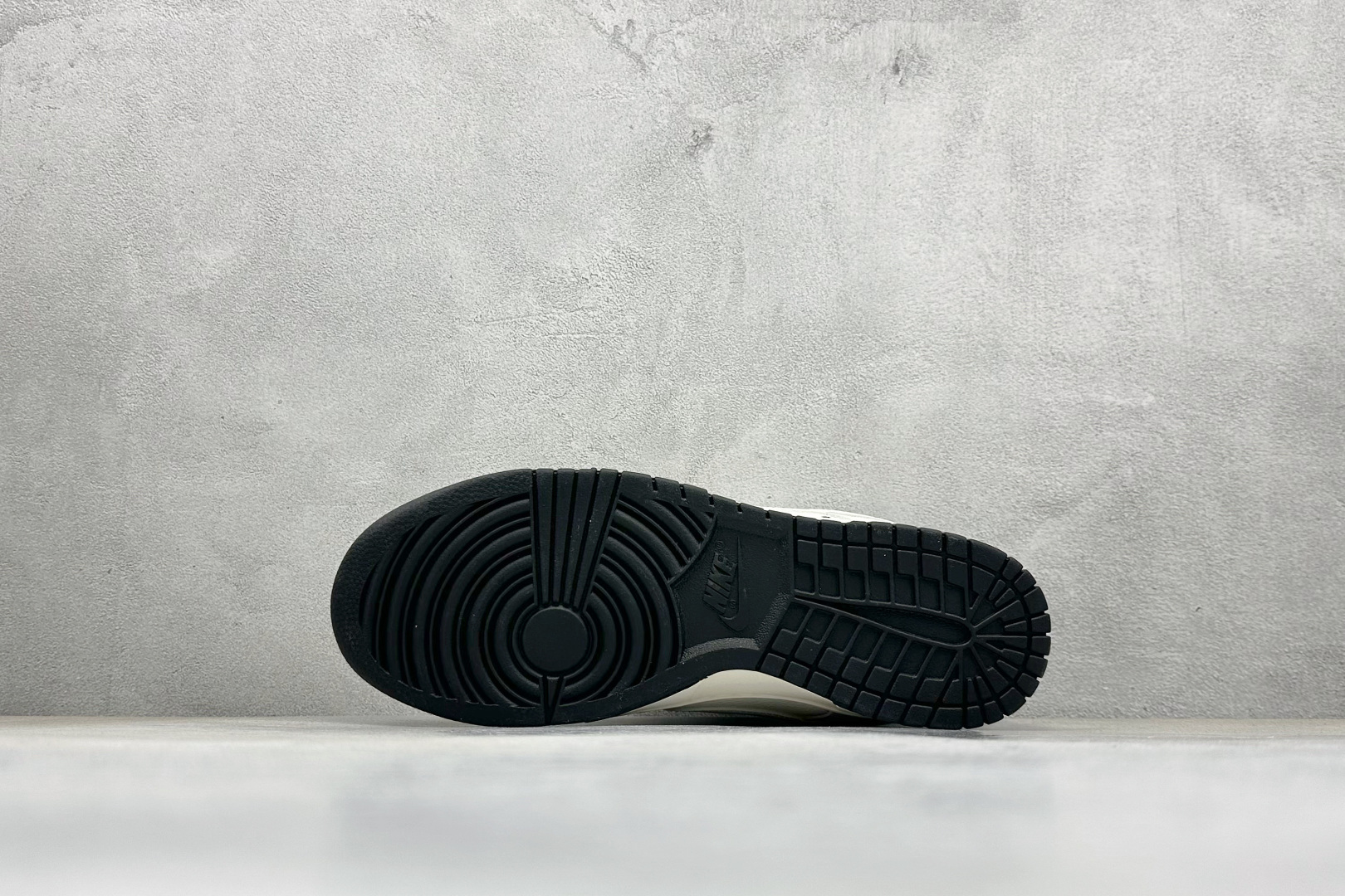 Nike SB Dunk Low 联名 抹茶绿黑勾 周年高端定制 低帮休闲板鞋 JP1628-057