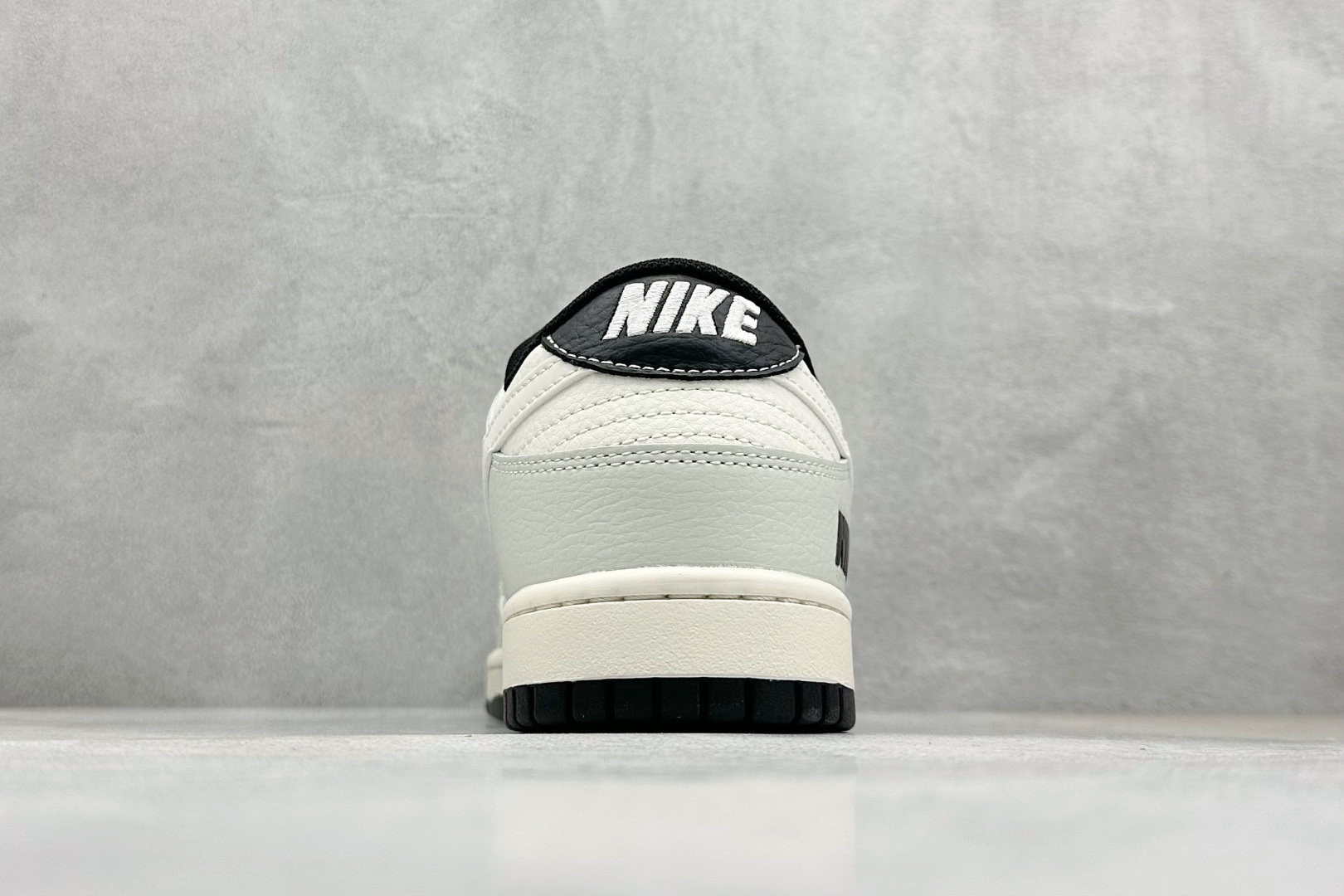 Nike SB Dunk Low 联名 抹茶绿黑勾 周年高端定制 低帮休闲板鞋 JP1628-057
