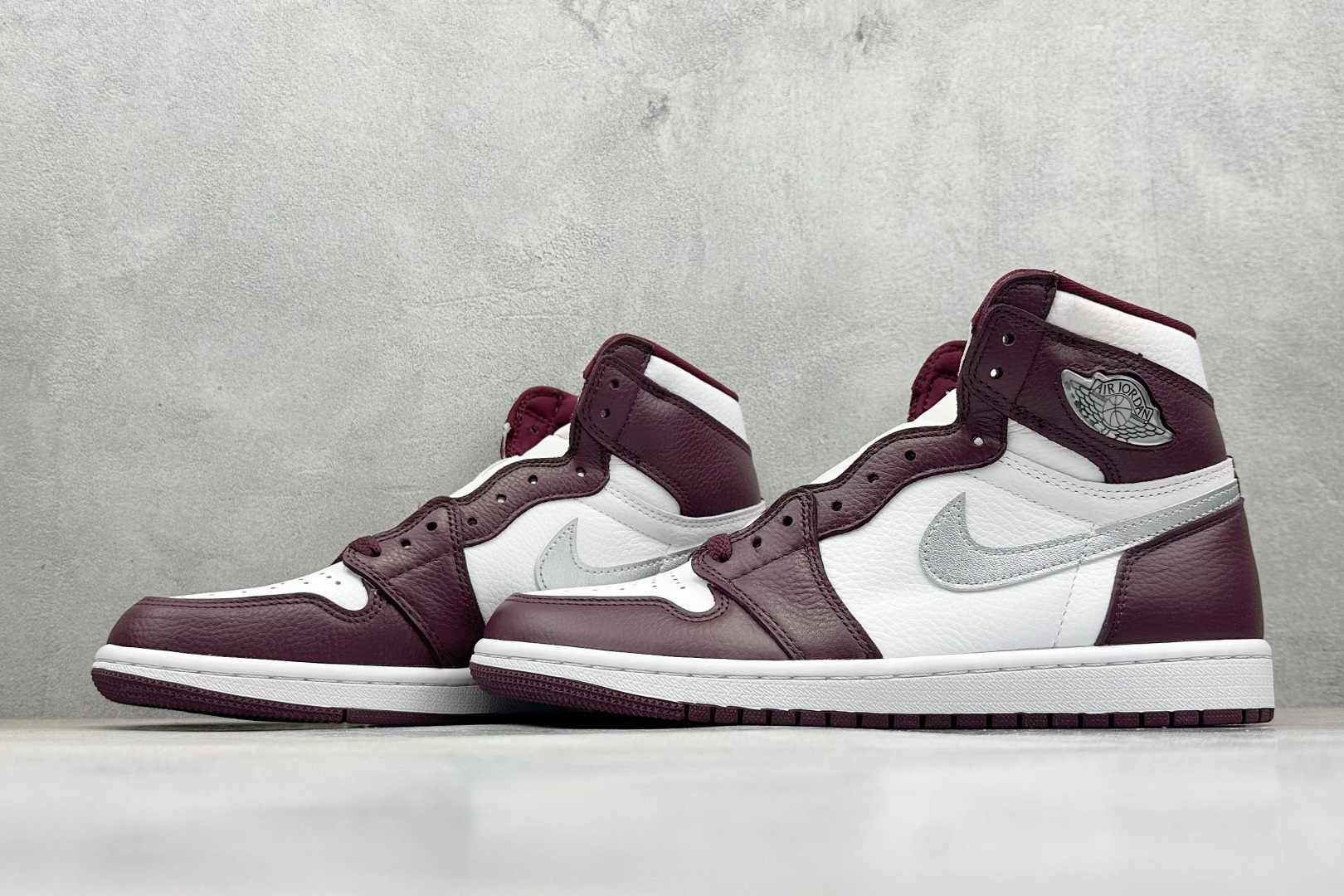 新F版AIR Jordan 1 RETRO HIGH 高帮波尔多 555088-611