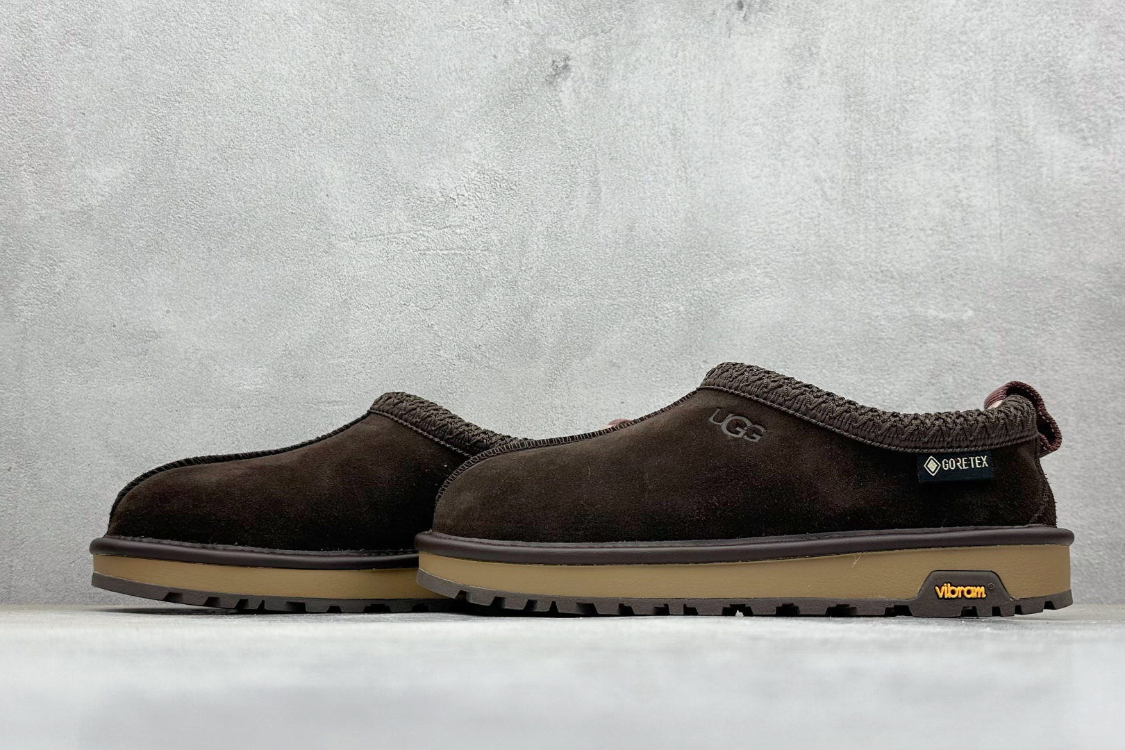 UGG Tasman GTX 冬季中性雪地鞋 1172790