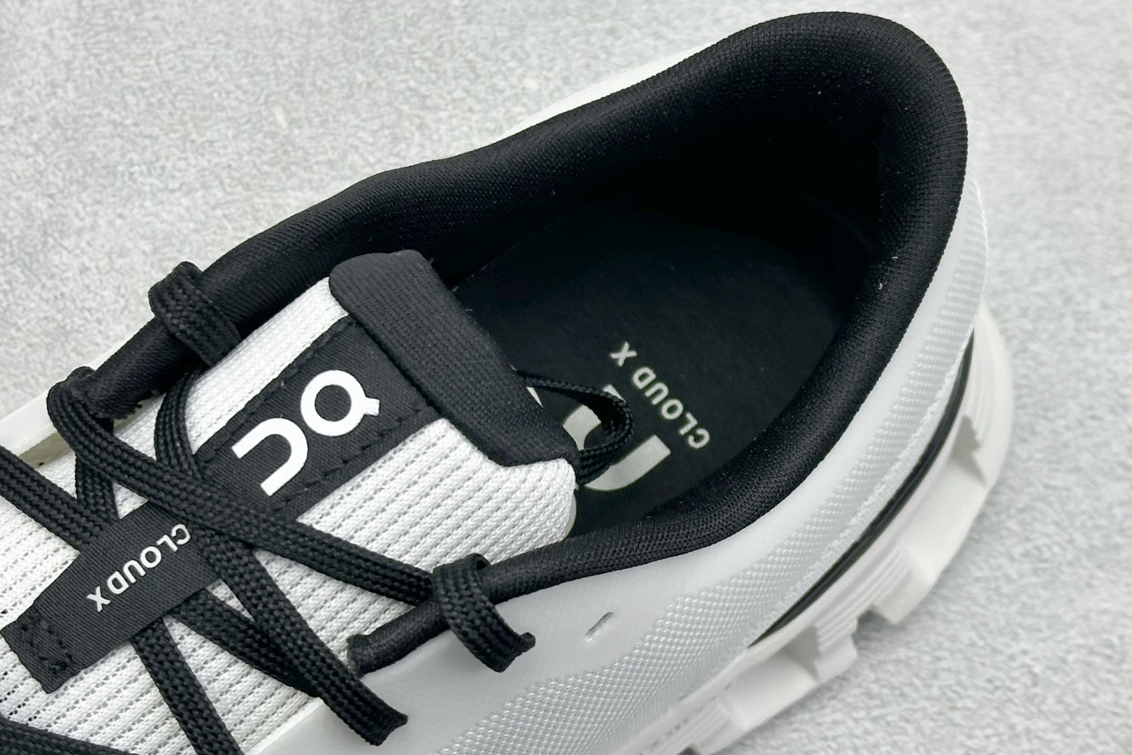 RS版CloudvistaX4 全新综合体能训练运动鞋 Cloud X 舒适乐趣跑 3WE3004