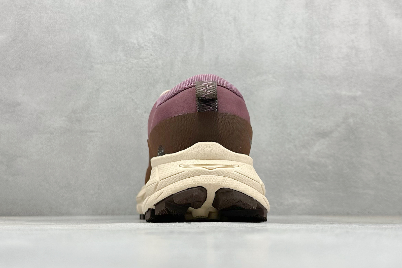 HOKA ONE ONE Tor Summit 舒适简约登山运动鞋 1147952-DRDF