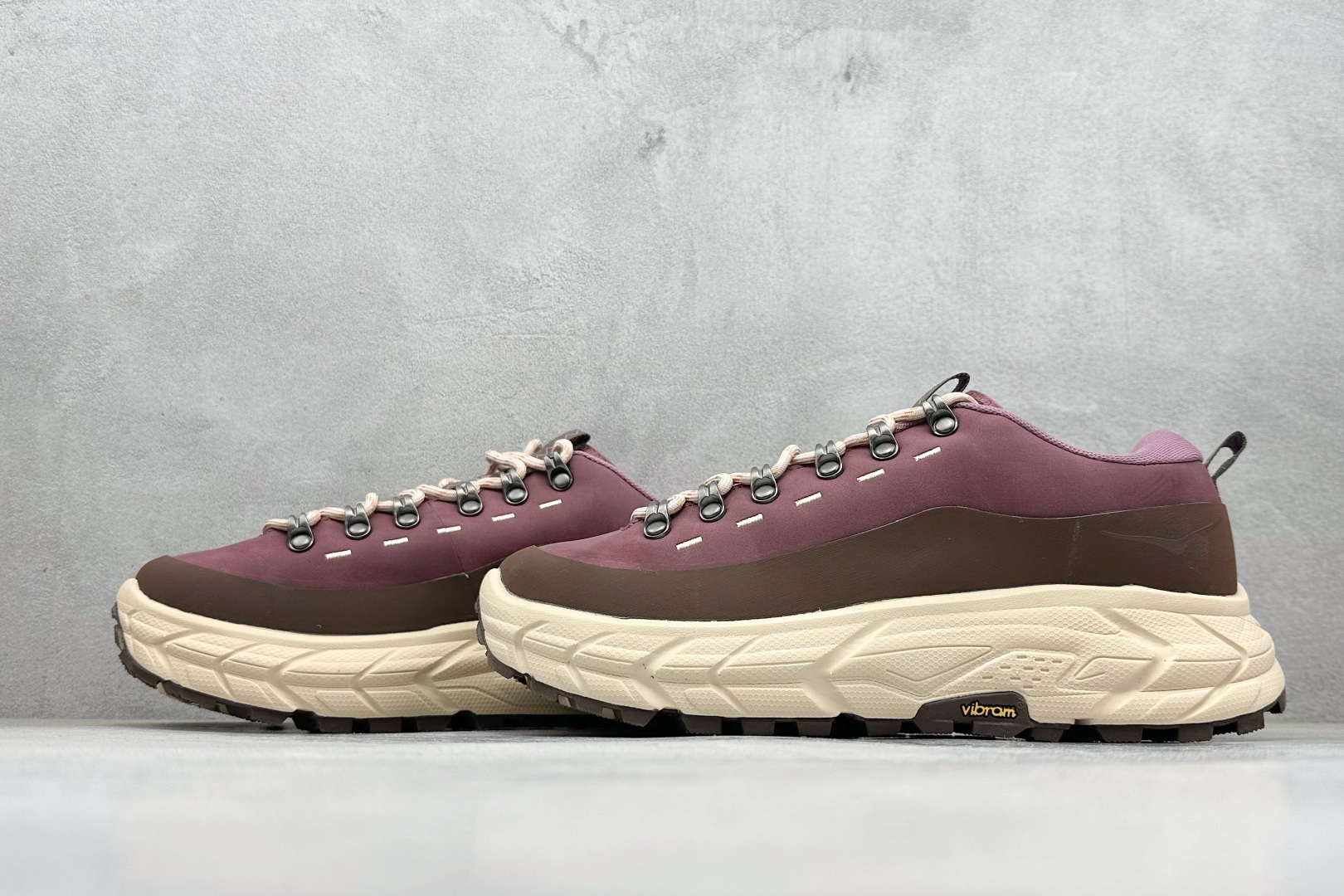 HOKA ONE ONE Tor Summit 舒适简约登山运动鞋 1147952-DRDF