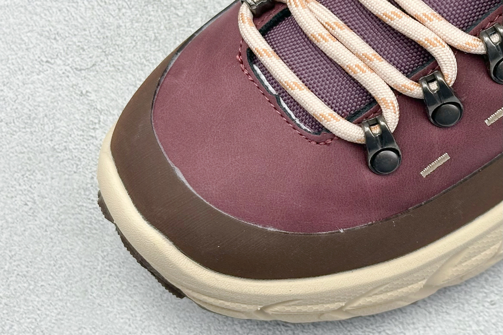 HOKA ONE ONE Tor Summit 舒适简约登山运动鞋 1147952-DRDF