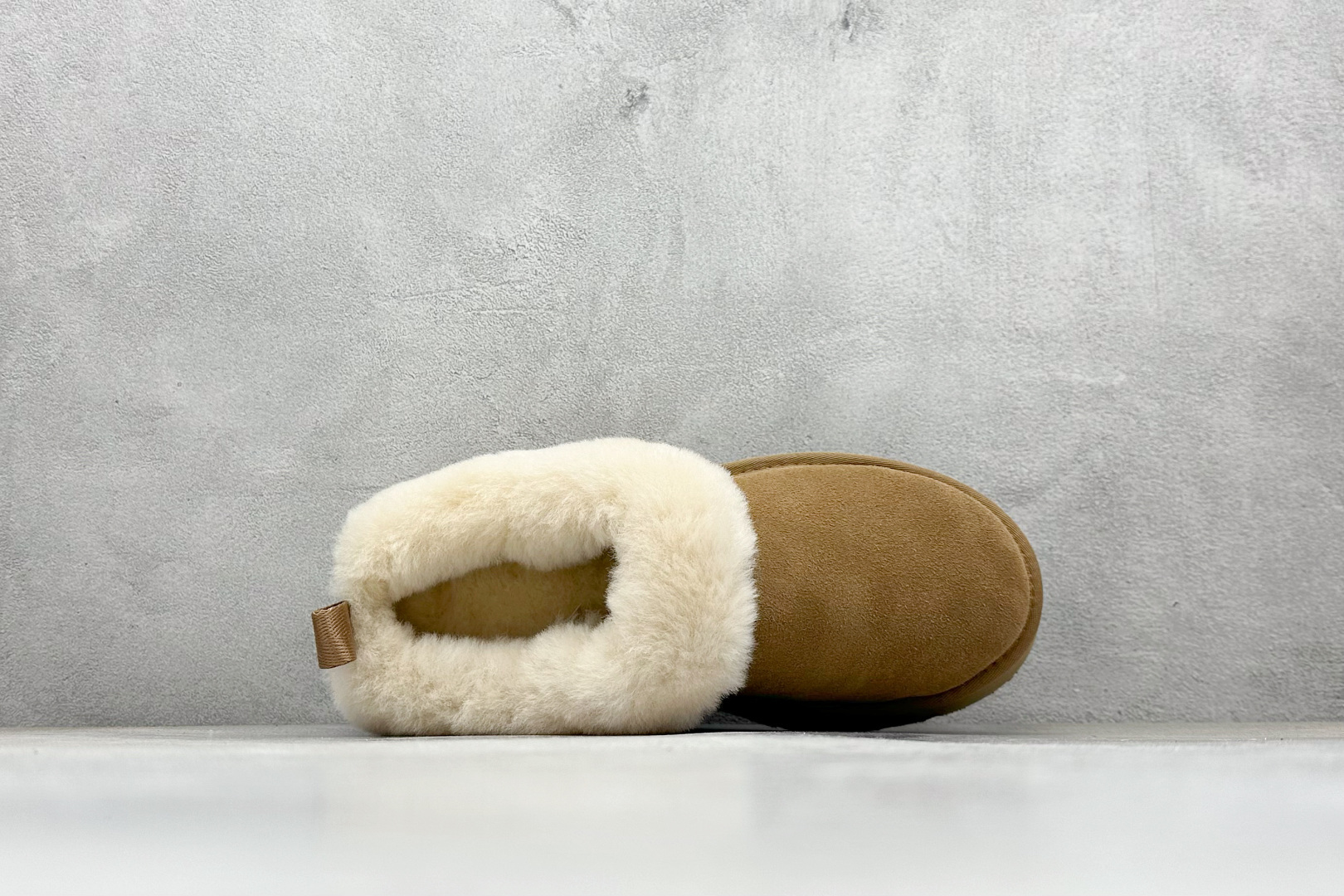 UGG 秋季女士舒适厚底一脚蹬 休闲乐福鞋懒人毛毛鞋明星同款 Tazzelle 塔茨勒便鞋 1171393