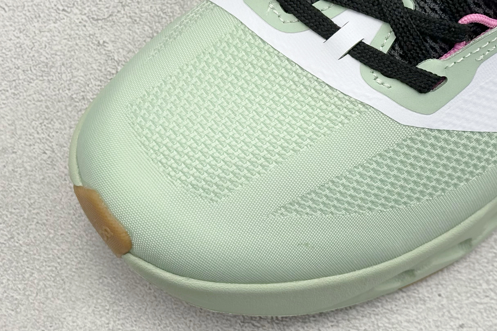 XD版On昂跑 Cloudsurfer Next 舒适百搭防滑耐磨低帮休闲跑步鞋 3MF1032