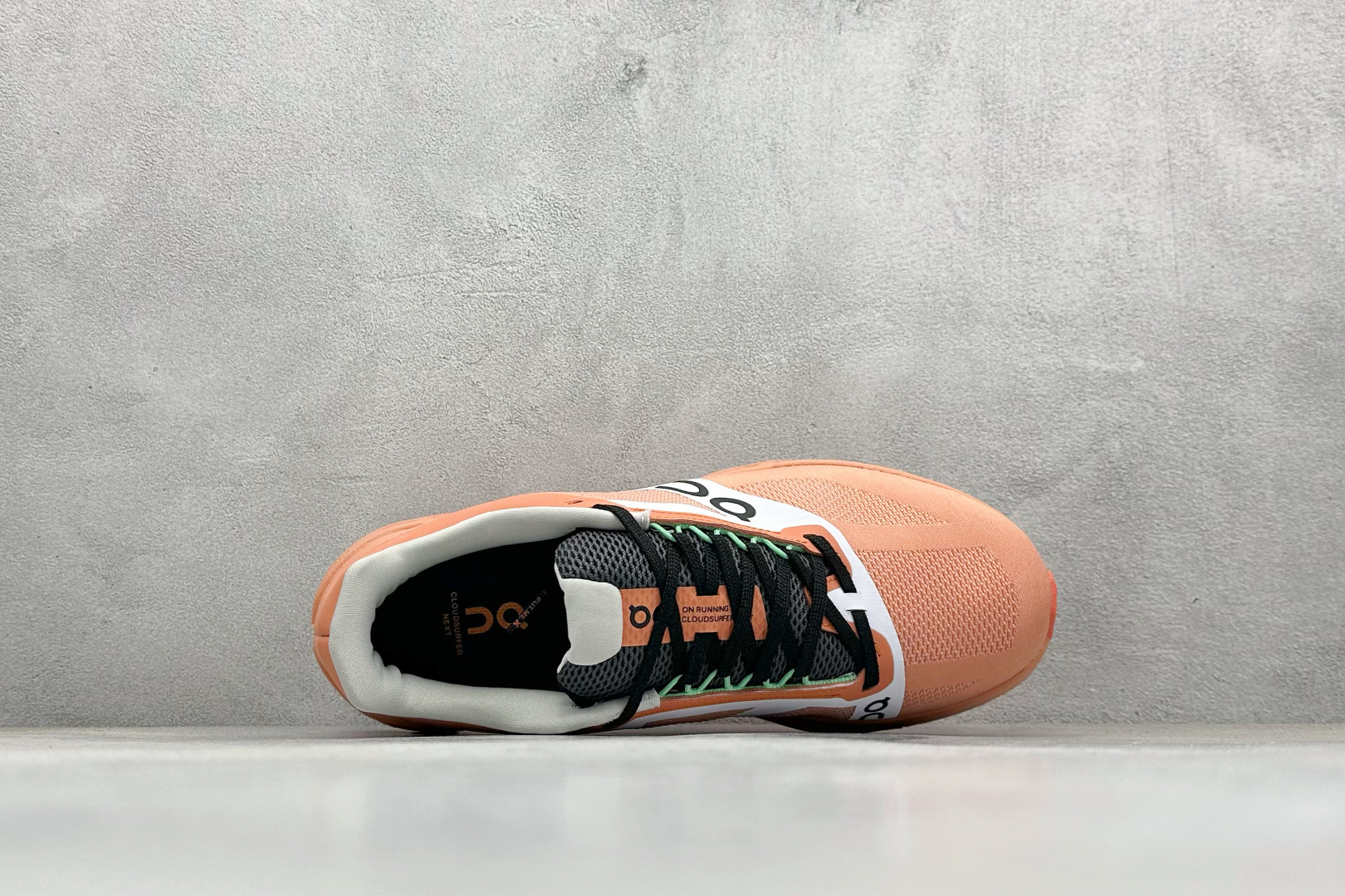 XD版On昂跑 Cloudsurfer Next 舒适百搭防滑耐磨低帮休闲跑步鞋 3MF1032