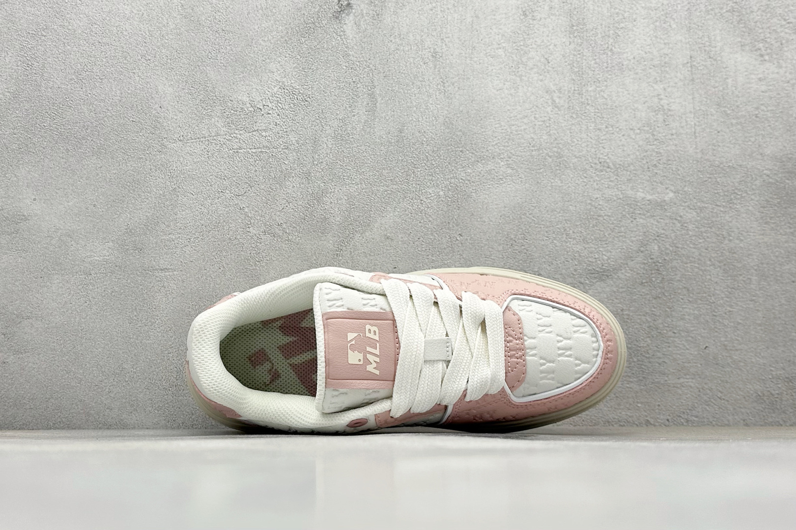 NY平台订单 MLB Chunky Liner 学长鞋系列低帮老爹风轻量增高厚底百搭休闲运动慢跑鞋 3ASXE035N