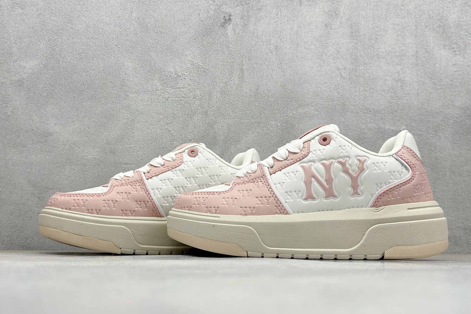 NY平台订单 MLB Chunky Liner 学长鞋系列低帮老爹风轻量增高厚底百搭休闲运动慢跑鞋 3ASXE035N