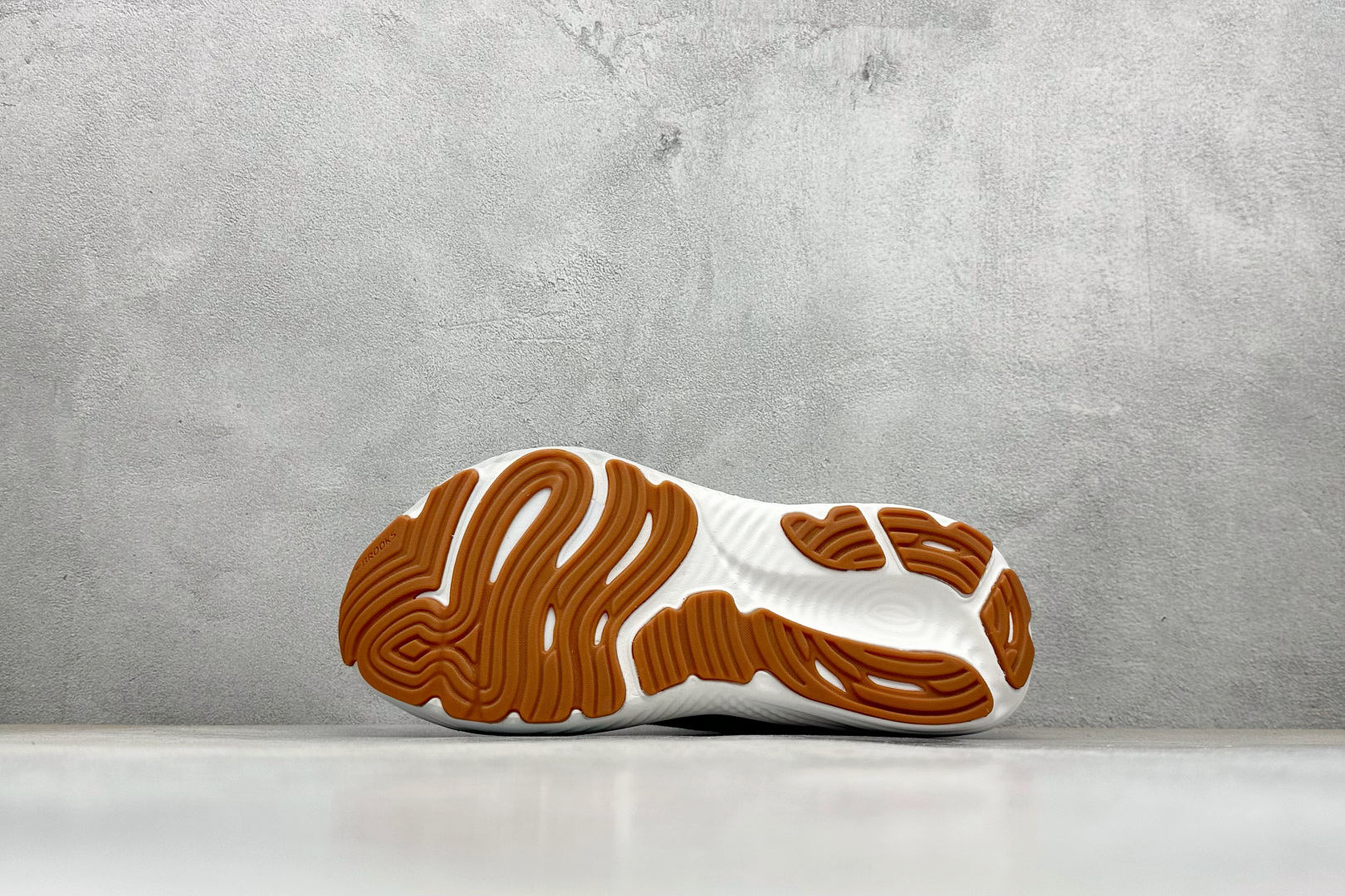 Z版Brooks 布鲁克斯 Glycerin 22 超弹轻盈跑步鞋 110448-1D-106-High Quatity Cheap Brand wholesale wholesaler seller Clothes Bags handbags Sneakers Top Fashion Clothing Shoes from China Factory Chinese suppliers best Quality Beautiful Price Z版Brooks 布鲁克斯 Glycerin 22 超弹轻盈跑步鞋 110448-1D-106