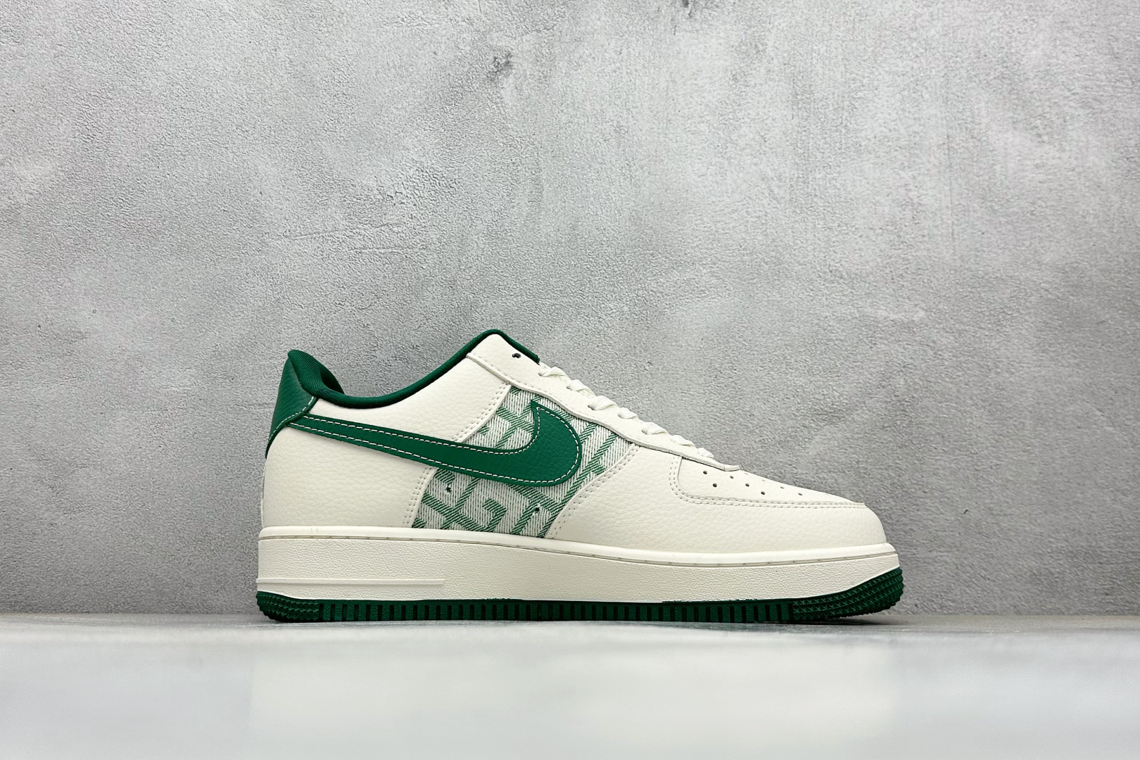 SC版Nike Air Force 1'07 Low BAPE联名 奶白薄荷 空军一号低帮休闲板鞋 DK0188-089