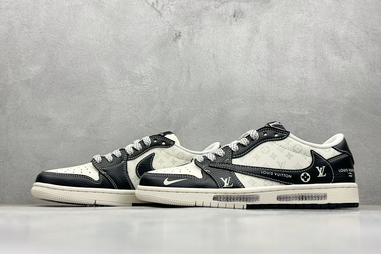 280 XC版Travis Scott x Fragment Design x Air Jordan 1 Low SP AJ1 乔1LV联名 黑武士涂鸦 低帮文化休闲板鞋 CX5050-Y29