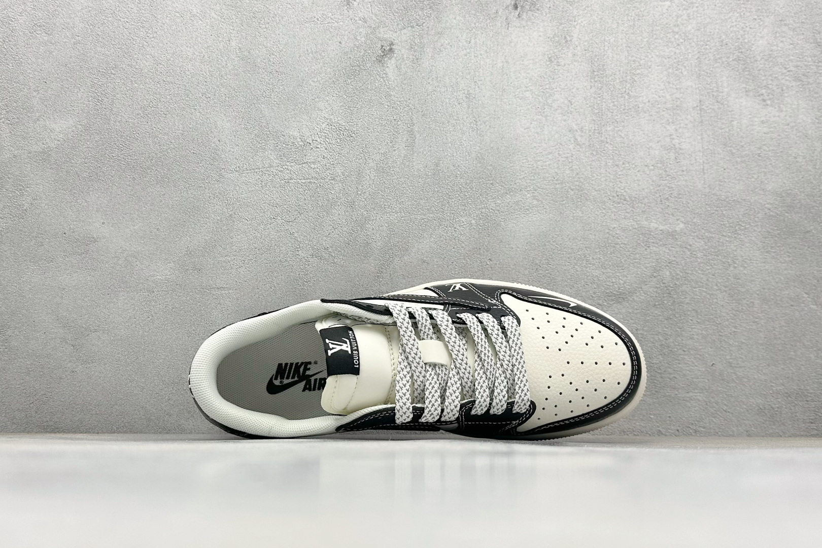 280 XC版Travis Scott x Fragment Design x Air Jordan 1 Low SP AJ1 乔1LV联名 黑武士涂鸦 低帮文化休闲板鞋 CX5050-Y29