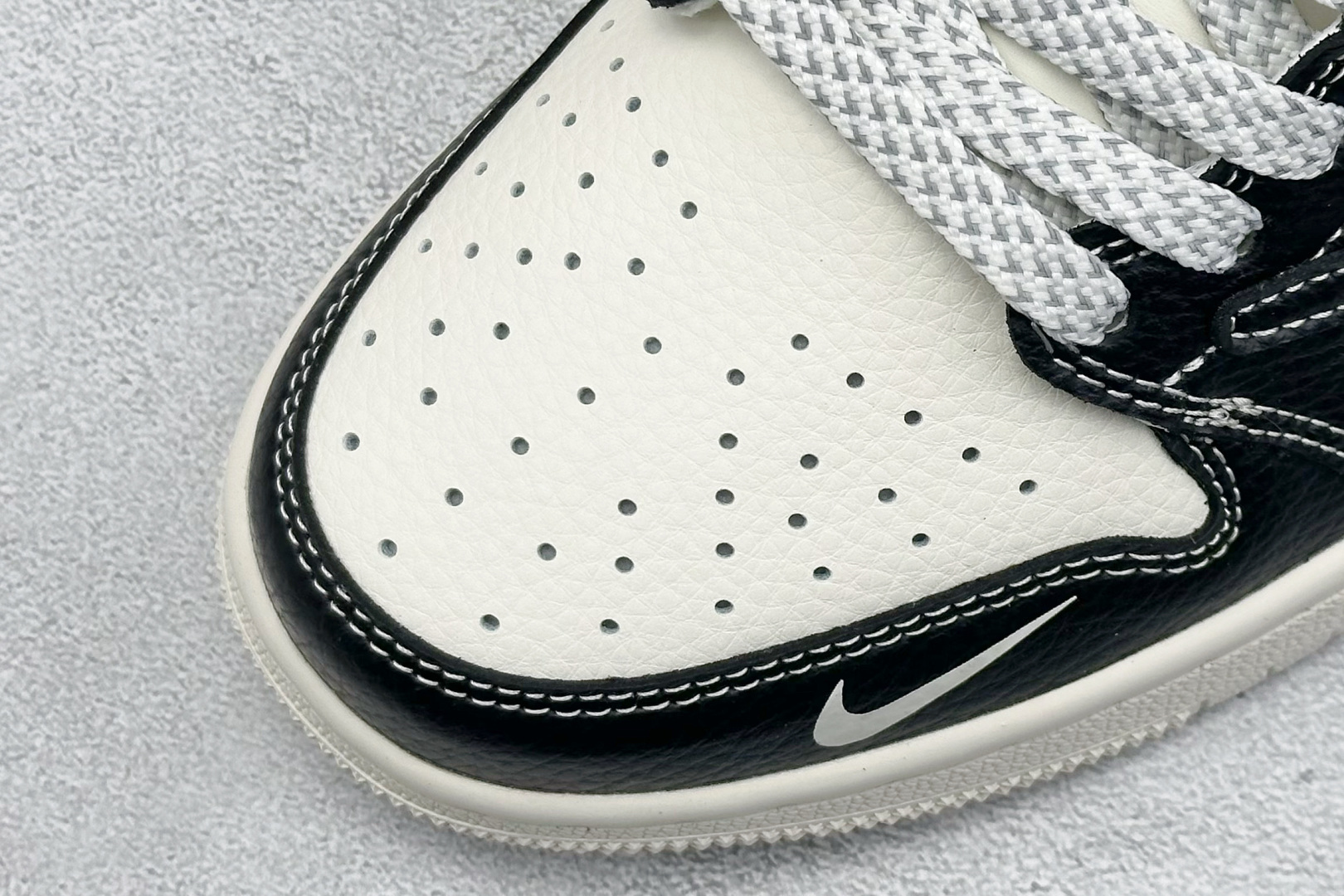 280 XC版Travis Scott x Fragment Design x Air Jordan 1 Low SP AJ1 乔1LV联名 黑武士涂鸦 低帮文化休闲板鞋 CX5050-Y29