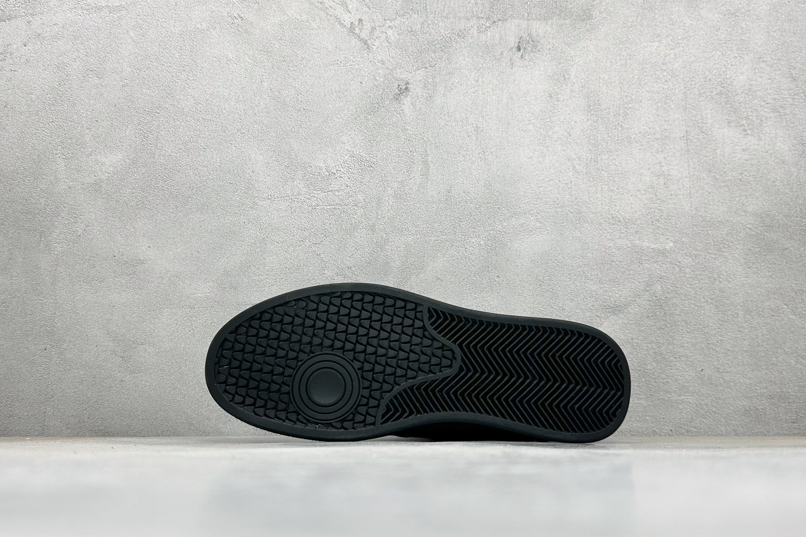 300 Ecco 爱步柔酷零点系列经典时尚百搭舒适徳训休闲鞋 635398-010