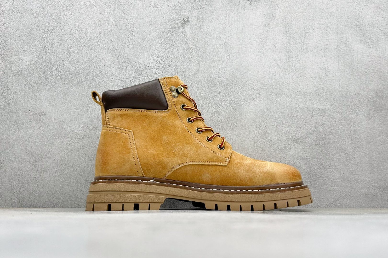 280 Timberland添柏岚/天伯伦户外中帮休闲大黄靴系列 TB10076