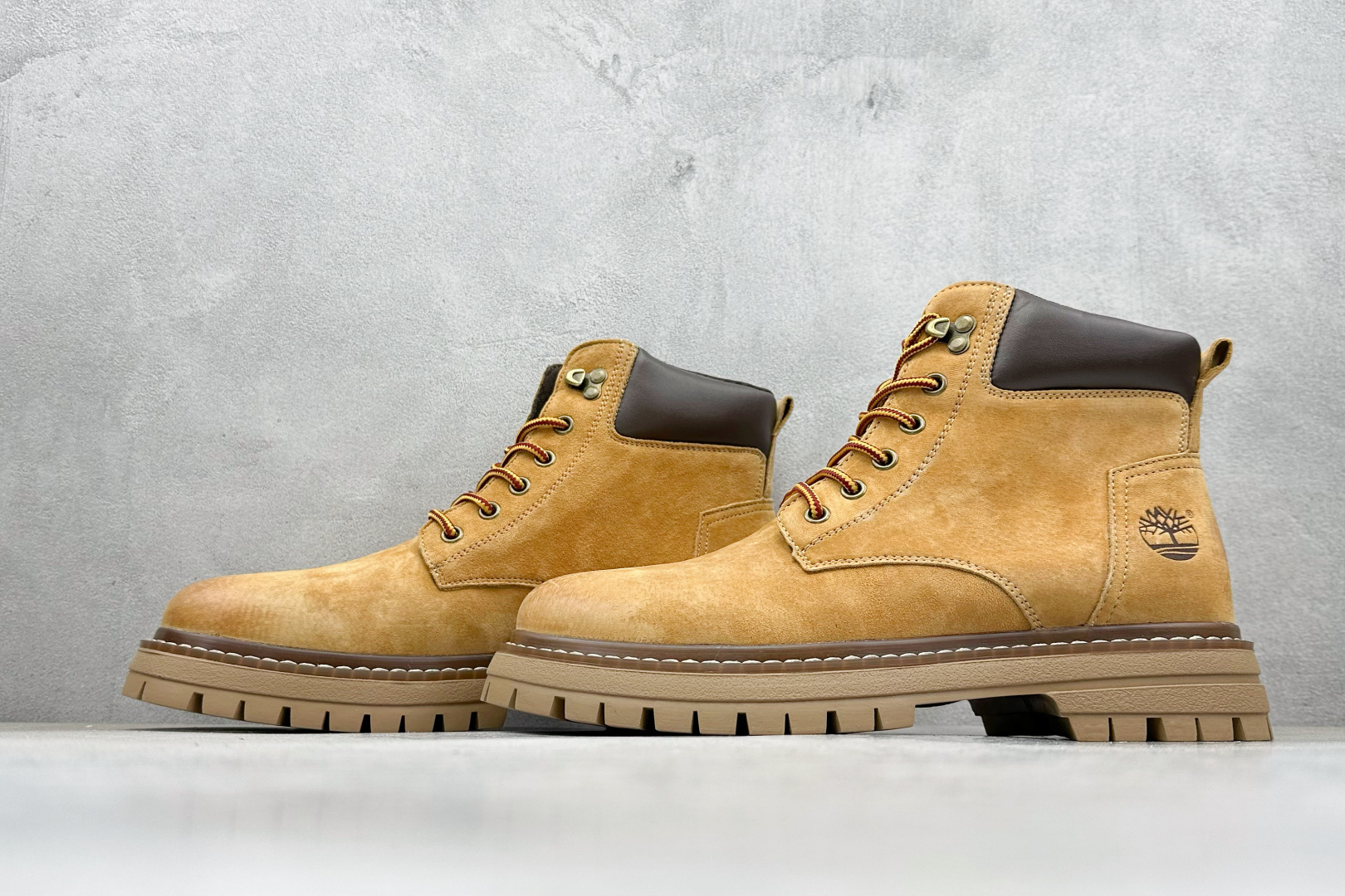 280 Timberland添柏岚/天伯伦户外中帮休闲大黄靴系列 TB10076