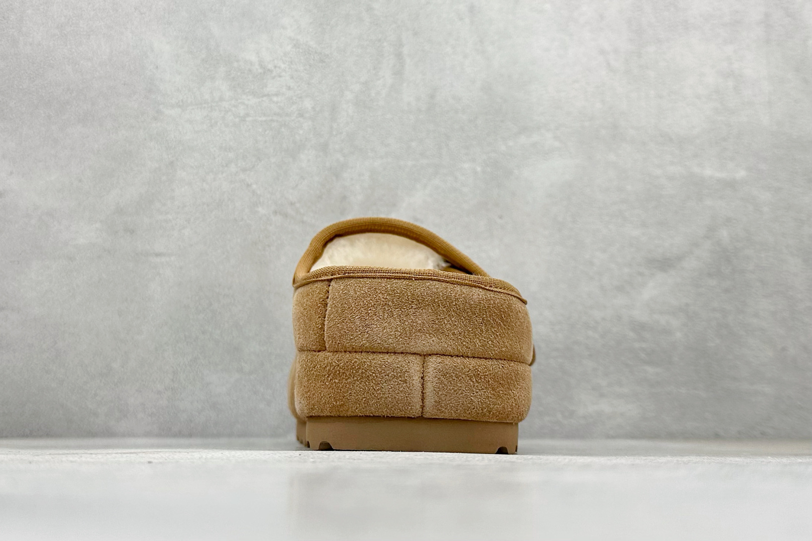 240 UGG 牙刷绣羊毛玛丽珍2.0版本 爆款回归 奶呼呼又软糯糯的冬日感 定制牛反绒搭配澳洲美利奴羊毛