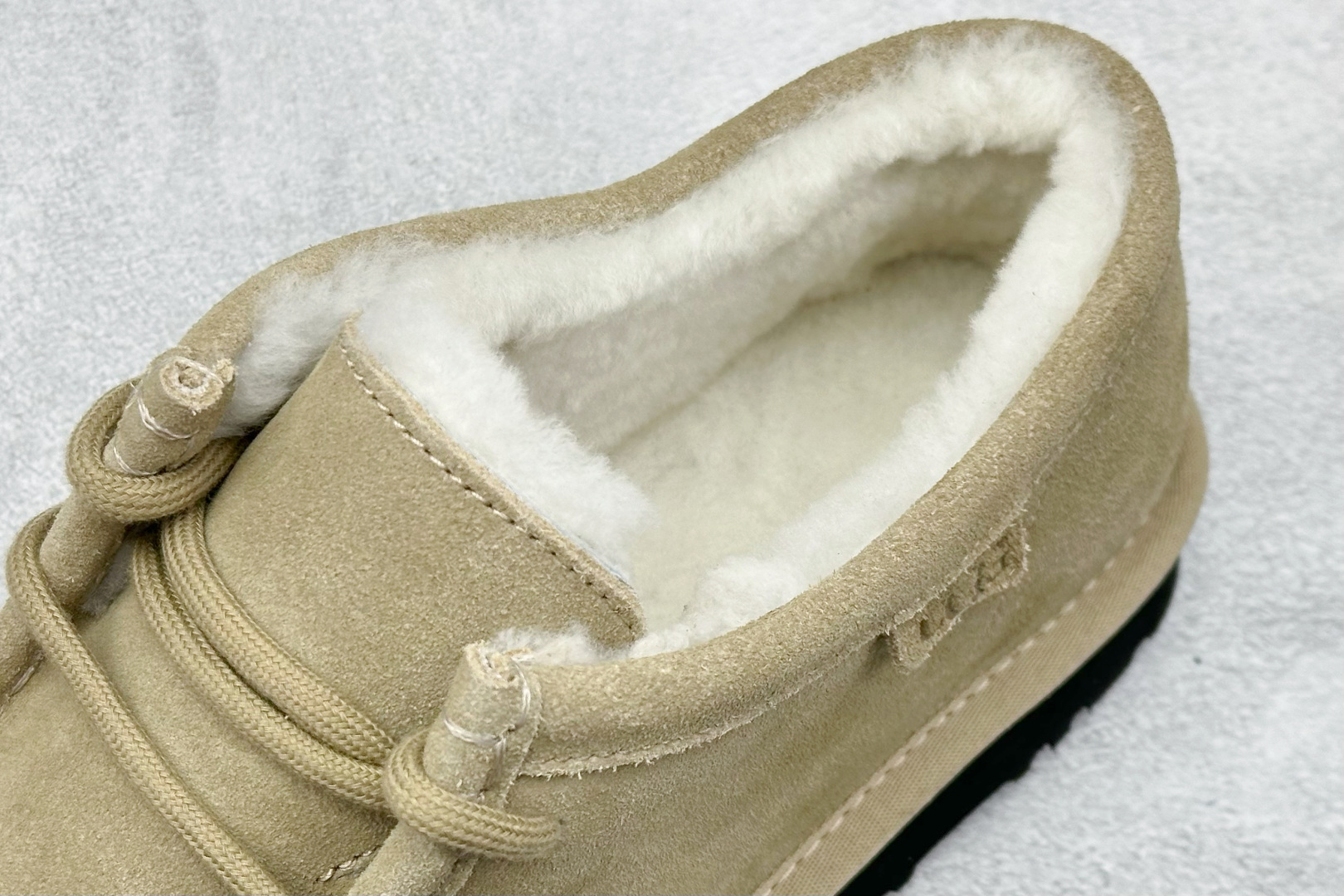 300 UGG LIGHT BROWN 绒面防滑保暖 袋鼠鞋
