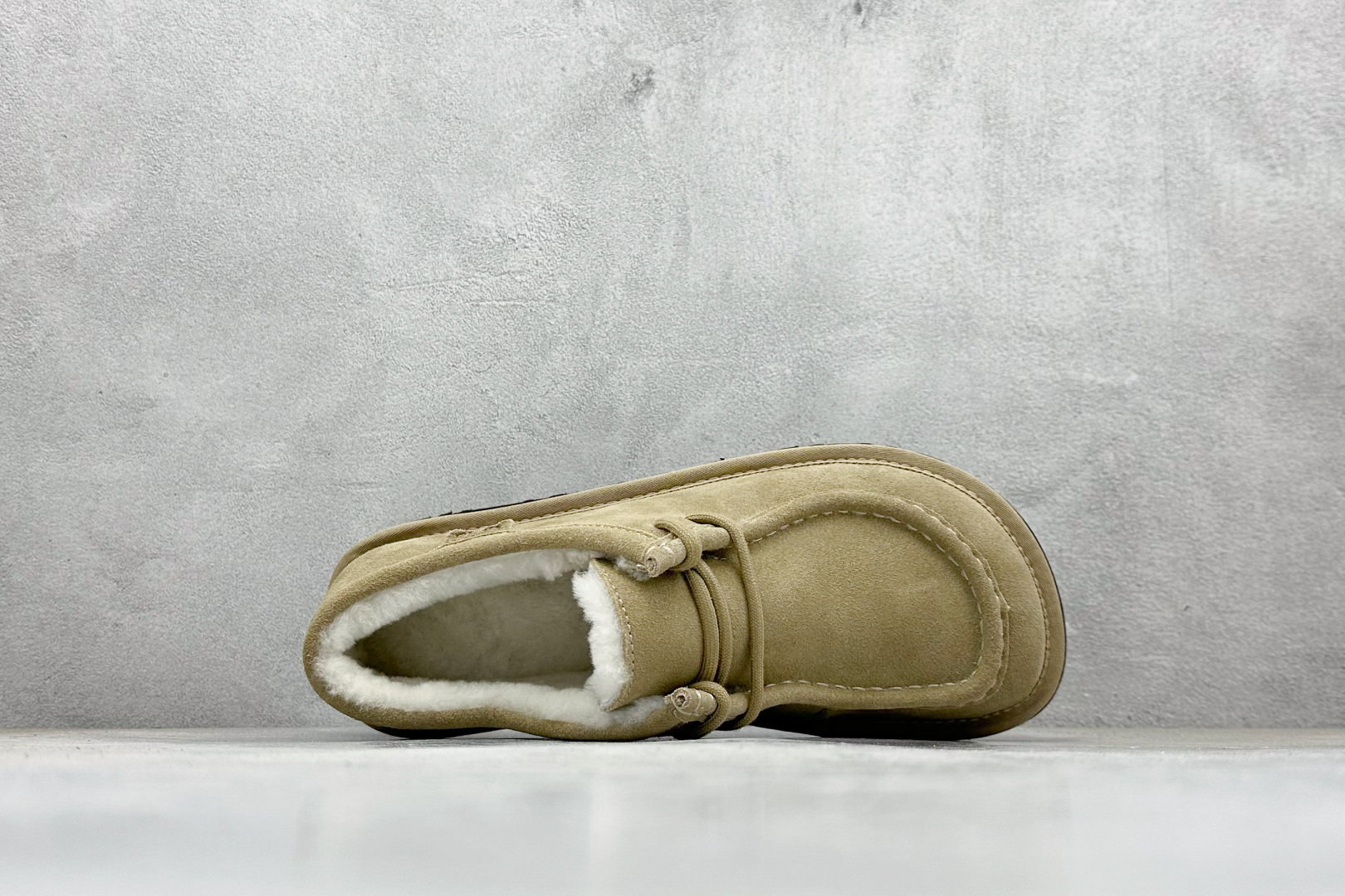 300 UGG LIGHT BROWN 绒面防滑保暖 袋鼠鞋