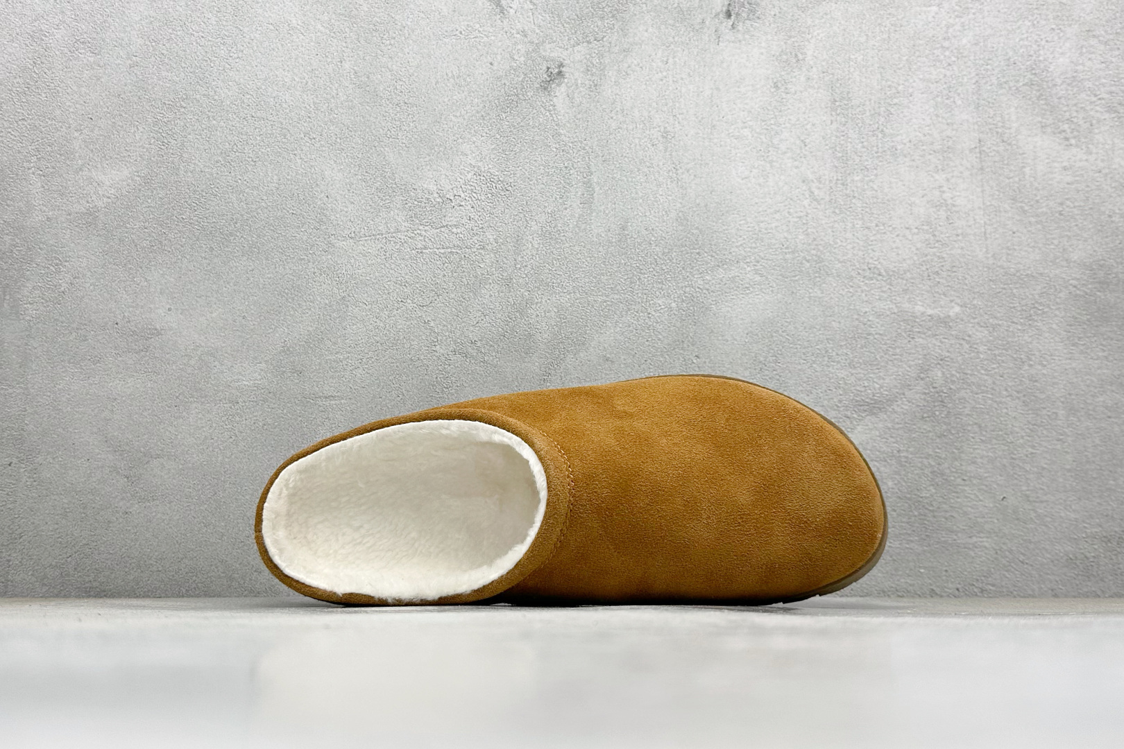 Alo Yoga Recovery Slipper 舒适简约 保暖防磨 防滑包头拖鞋 A0827U