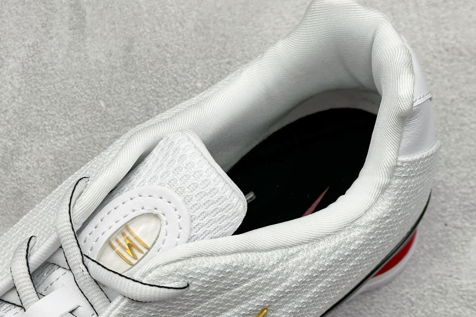 170 Nike Shox Z 耐克专利弹簧气柱跑步鞋 HQ7540-100