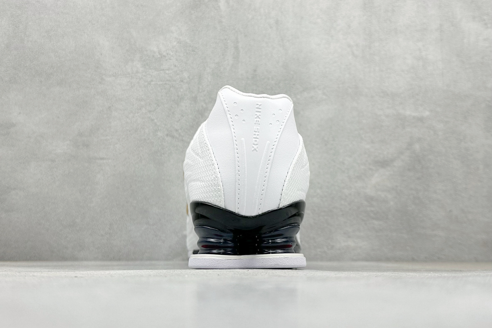 170 Nike Shox Z 耐克专利弹簧气柱跑步鞋 HQ7540-100