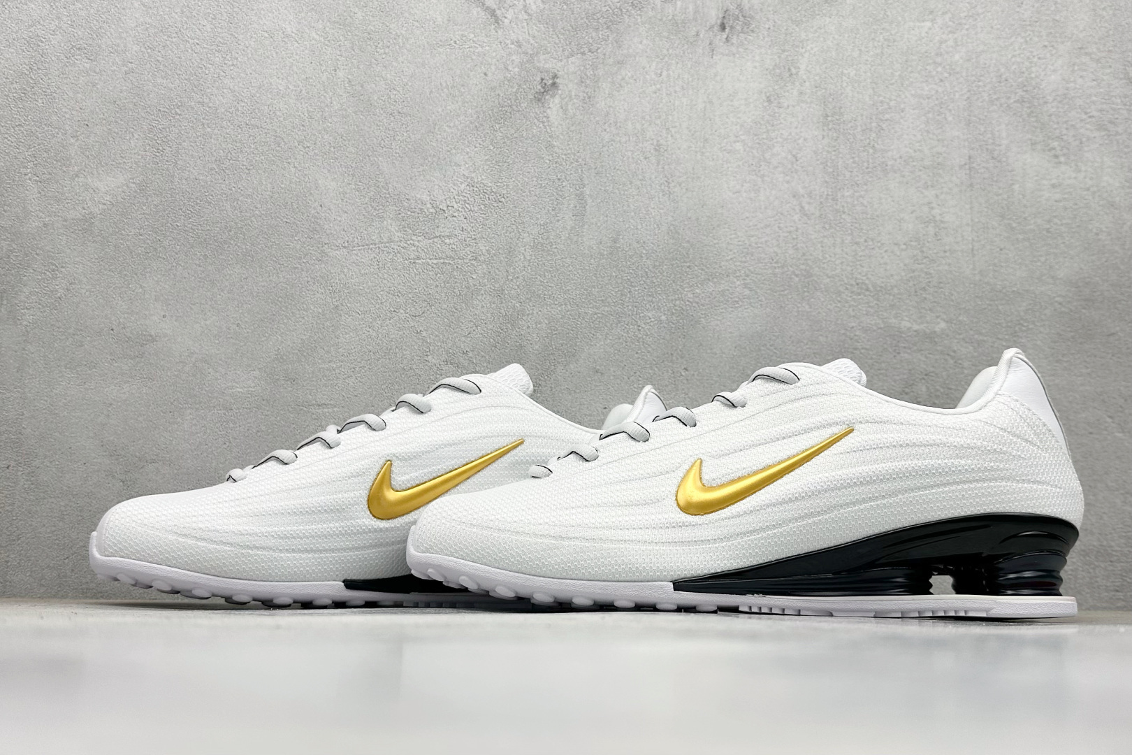 170 Nike Shox Z 耐克专利弹簧气柱跑步鞋 HQ7540-100