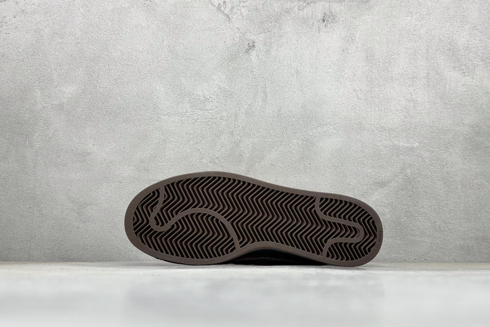 140 Adidas Originals Super II 贝壳头休闲板鞋 JR6990