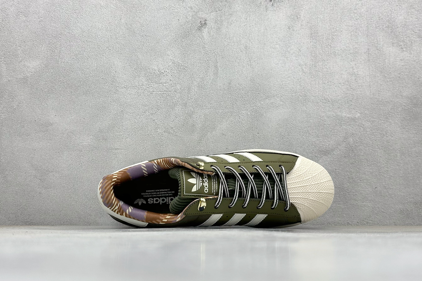 Adidas Originals Super II 贝壳头休闲板鞋 JR6991-莆田鞋,莆田鞋货源,高仿鞋,高仿鞋货源,安福档口,莆田高仿鞋,莆田鞋批发,高仿鞋批发,莆田高仿运动鞋,高仿运动鞋,莆田运动鞋 Adidas Originals Super II 贝壳头休闲板鞋 JR6991