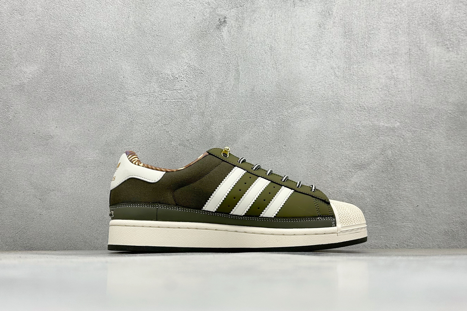 Adidas Originals Super II 贝壳头休闲板鞋 JR6991-莆田鞋,莆田鞋货源,高仿鞋,高仿鞋货源,安福档口,莆田高仿鞋,莆田鞋批发,高仿鞋批发,莆田高仿运动鞋,高仿运动鞋,莆田运动鞋 Adidas Originals Super II 贝壳头休闲板鞋 JR6991