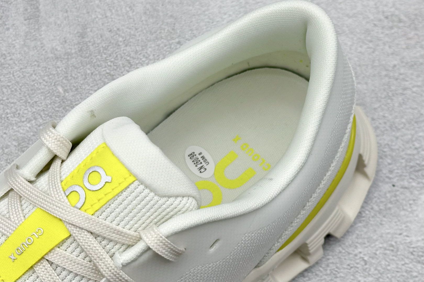 180 RS版CloudvistaX4 全新综合体能训练运动鞋 Cloud X 舒适乐趣跑 3ME3004