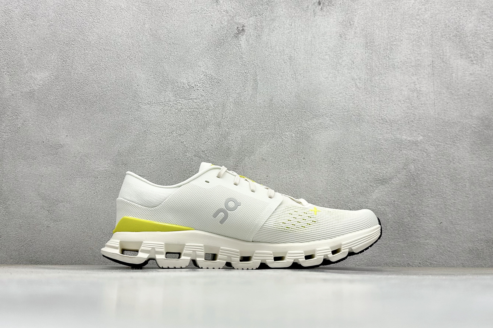 180 RS版CloudvistaX4 全新综合体能训练运动鞋 Cloud X 舒适乐趣跑 3ME3004