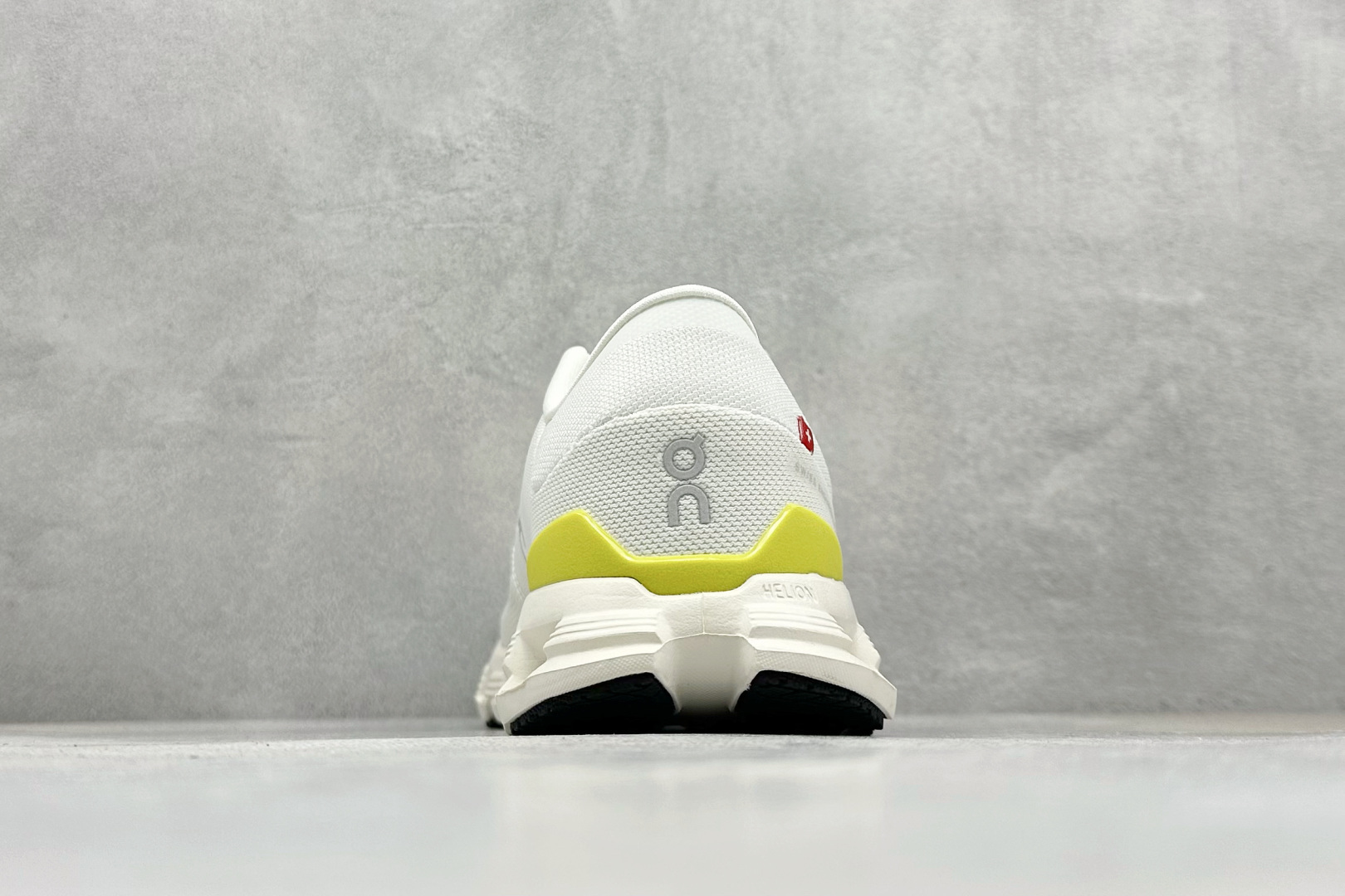 180 RS版CloudvistaX4 全新综合体能训练运动鞋 Cloud X 舒适乐趣跑 3ME3004