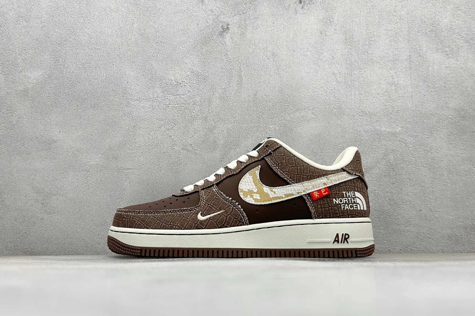 P福利特价240Nk Air Force 1‘07 Low 联名 空军一号低帮休闲板鞋#原楦头原纸板 原
