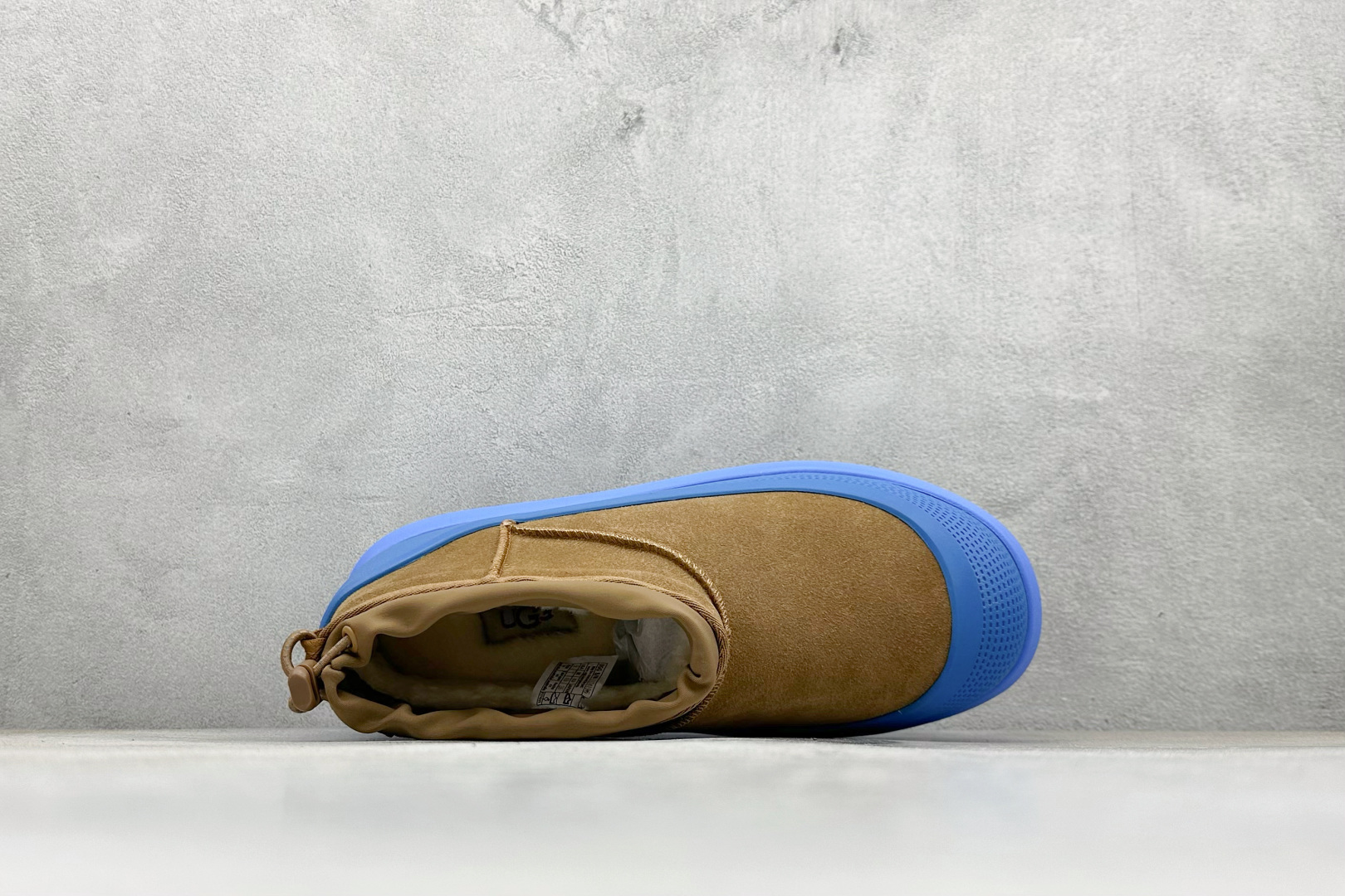 300 UGG Ultra Mini Weather Hybrid 舒适简约 中帮雪地靴 1174196