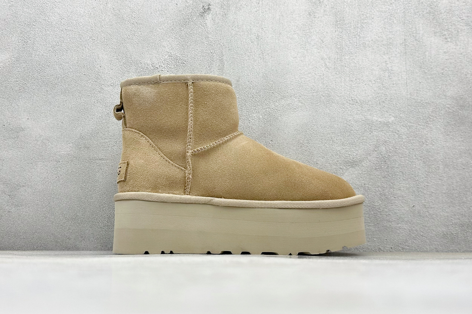 260 UGG mini厚底中筒5cm 小红书爆款 广州外贸大厂生产 鞋头到鞋垫真羊皮毛一体 1134991