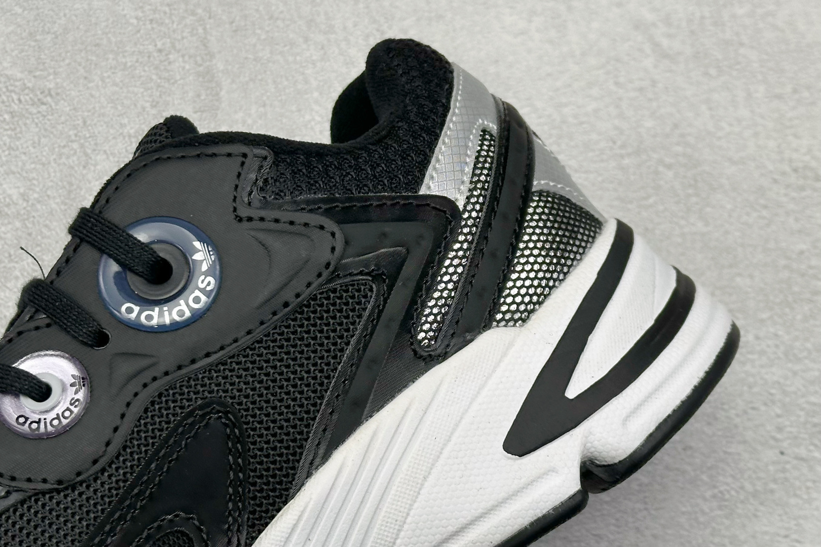 AD Originals Astir 复古运动休闲老爹慢跑鞋 GY5260-莆田鞋,莆田鞋货源,高仿鞋,高仿鞋货源,安福档口,莆田高仿鞋,莆田鞋批发,高仿鞋批发,莆田高仿运动鞋,高仿运动鞋,莆田运动鞋 AD Originals Astir 复古运动休闲老爹慢跑鞋 GY5260