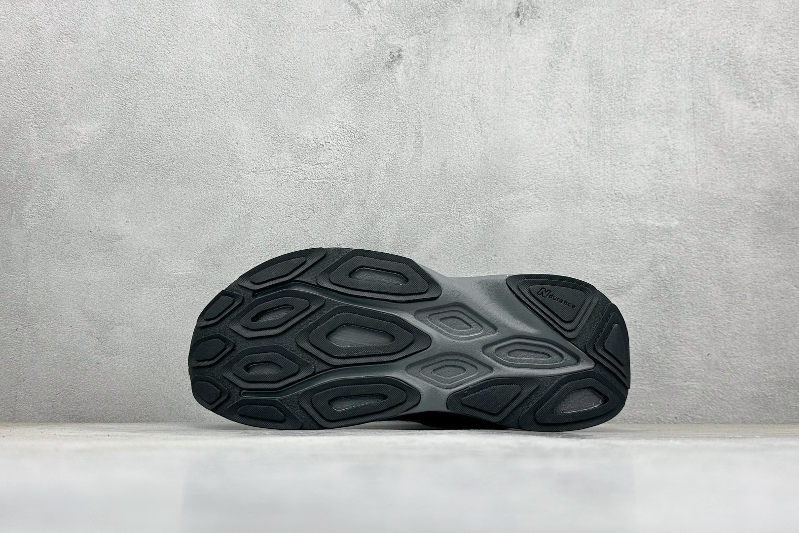 210 New Balance NB Fresh Foam Evoz 68 舒适耐磨低帮跑步鞋 MMOR68B