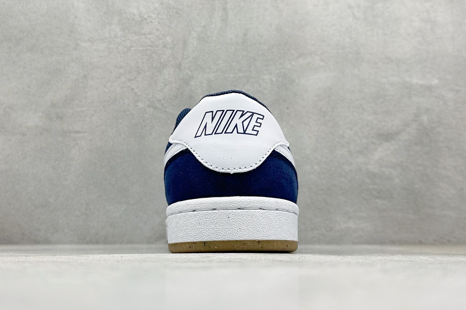 160 Nike SB Classic 防滑耐磨轻便 休闲板鞋 909096-400