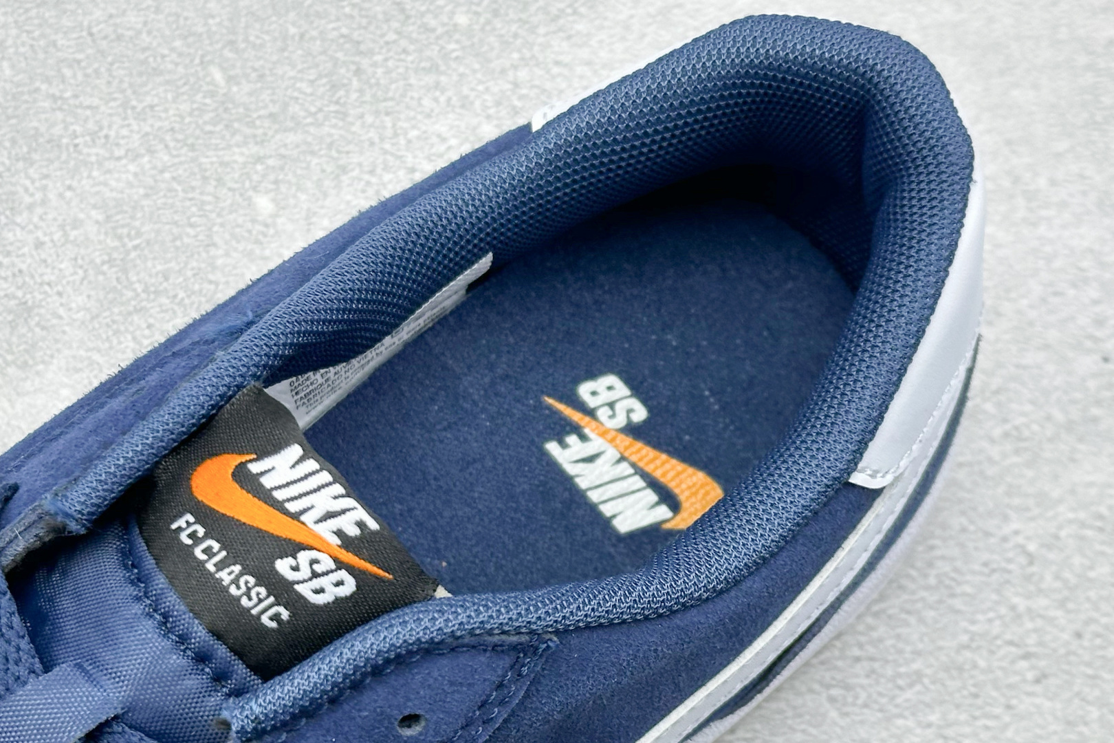 160 Nike SB Classic 防滑耐磨轻便 休闲板鞋 909096-400