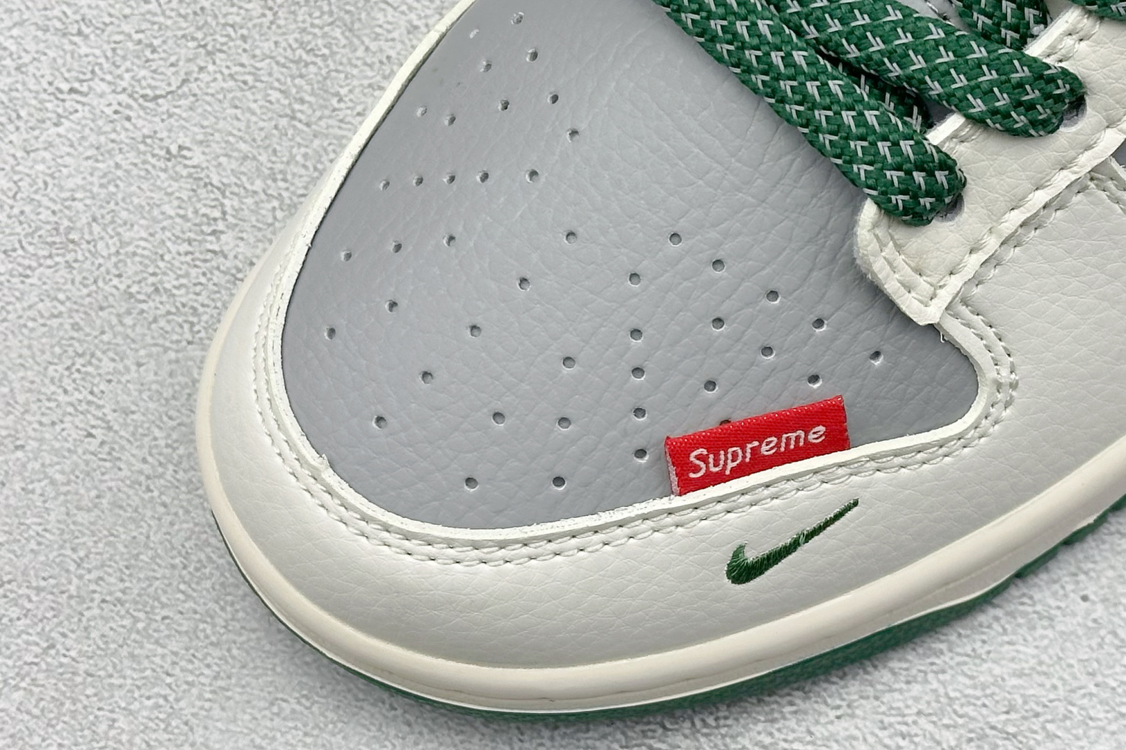 240 Nike SB Dunk Low Retro LV联名 周年高端定制 低帮休闲板鞋 ZY1618-010