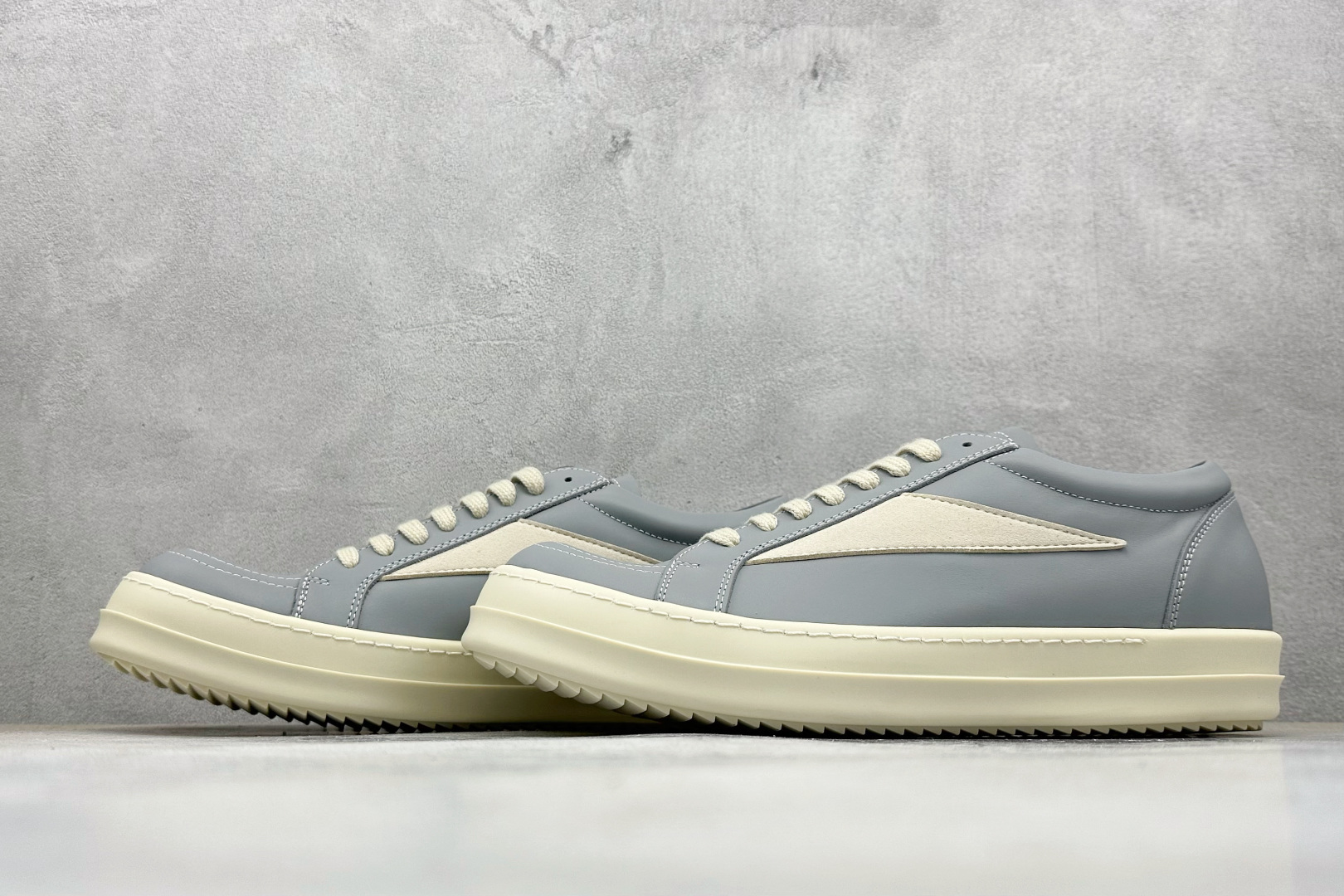 420 X1版瑞克欧文斯Rick owens 主线 经典西瓜头 RO低帮黑白绒面麂皮 RUO2B897LPOLVS