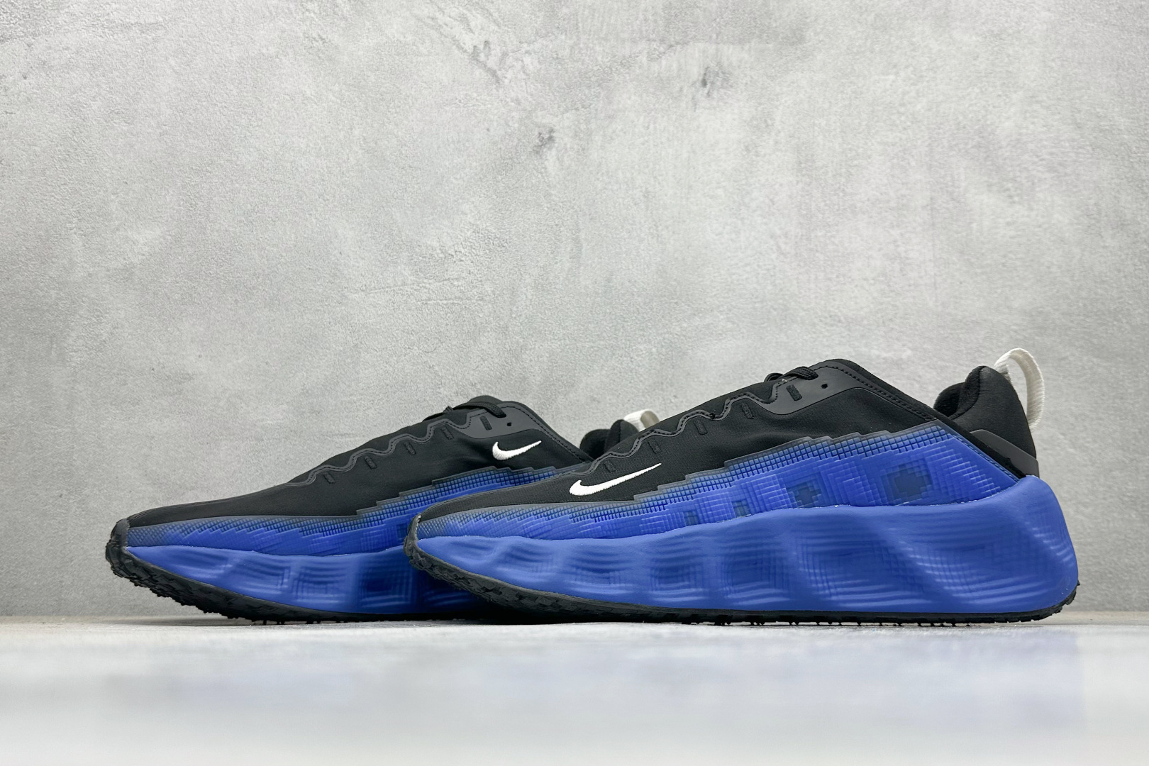 190 HYEIN SEO x Nike Ava Rover Ava Rover 联名鞋 DX4215-008