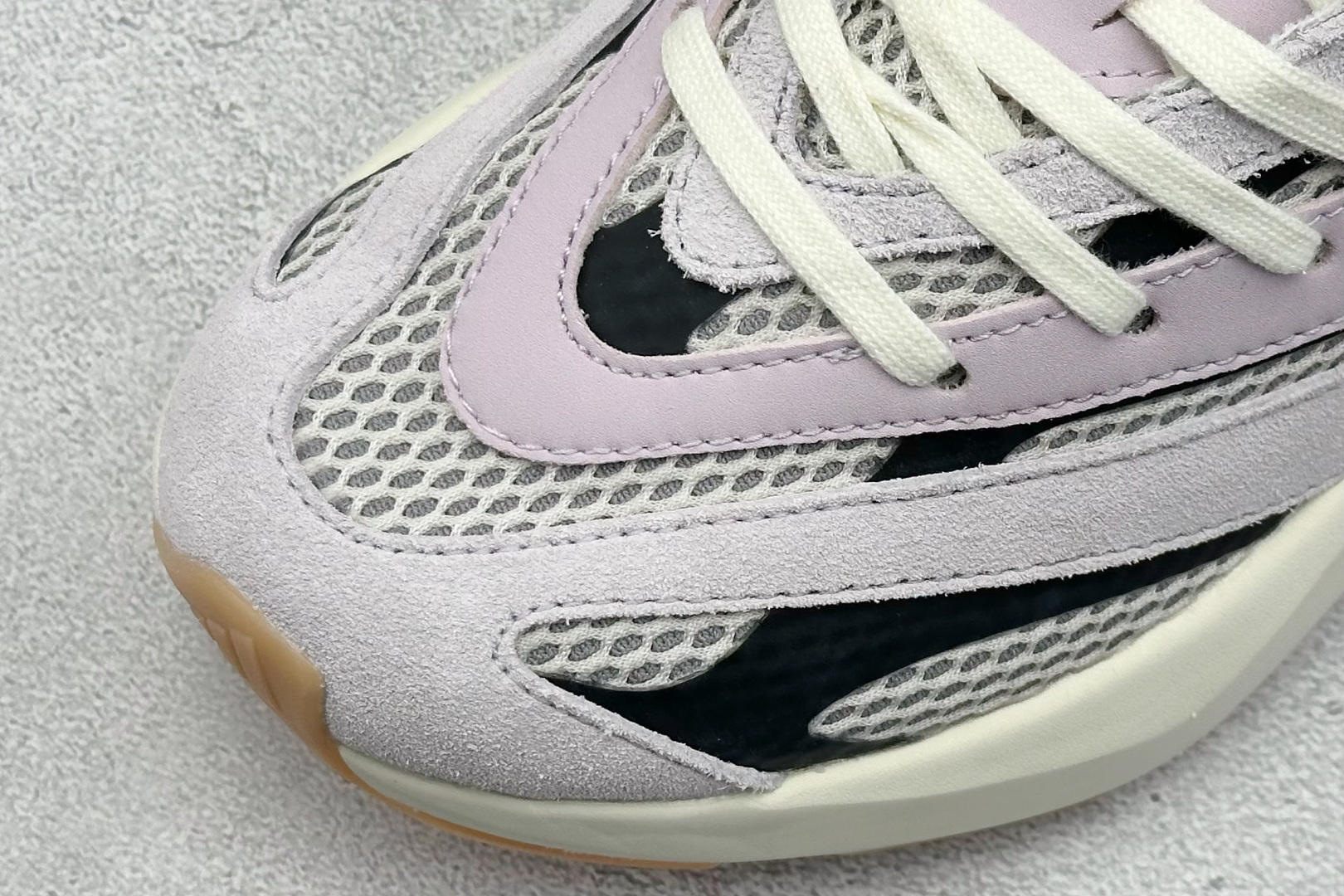 RS版 AD Lightblaze 舒适耐磨减震专业跑步鞋 冲向目标，一路向前，不断挑战和突破自我无论是