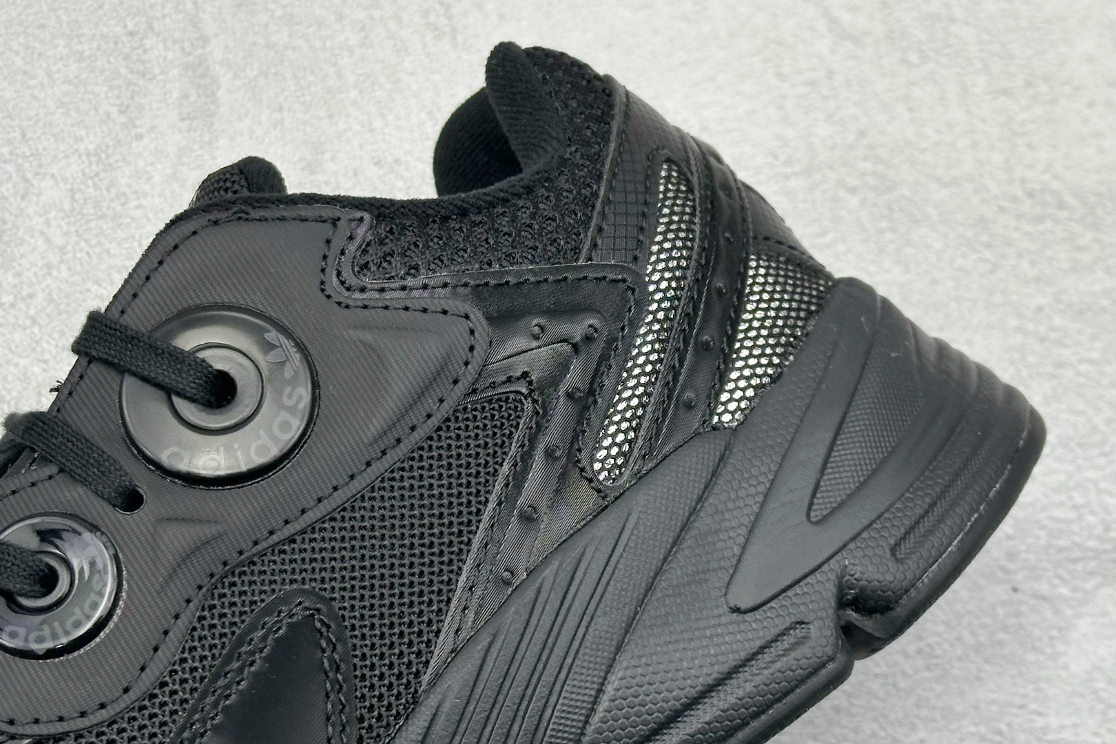 180 AD Originals Astir 复古运动休闲老爹慢跑鞋 GW4341