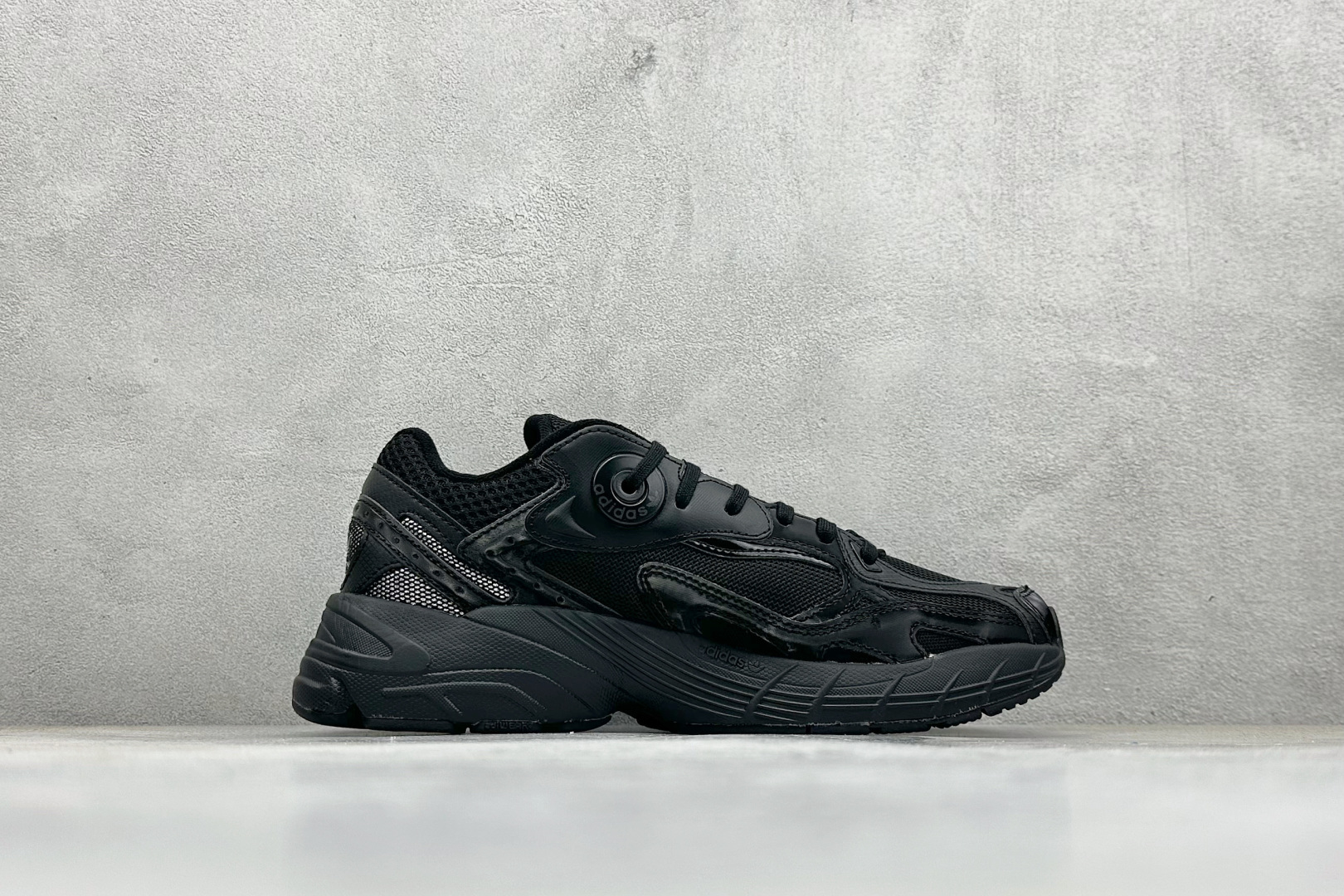 180 AD Originals Astir 复古运动休闲老爹慢跑鞋 GW4341