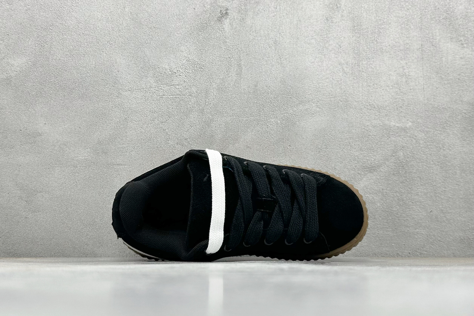 160 Rihanna x Puma Creeper Velvet 彪马蕾哈娜增高松糕厚底板鞋 396403-01