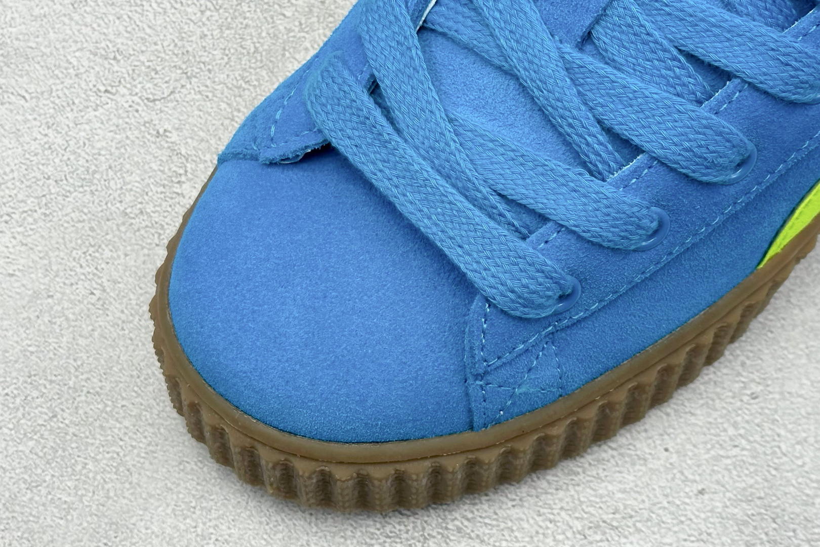 160 Rihanna x Puma Creeper Velvet 彪马蕾哈娜增高松糕厚底板鞋 396403-02